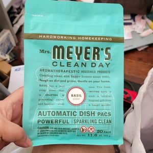 Mrs. Meyers Clean Day Dishwasher pods